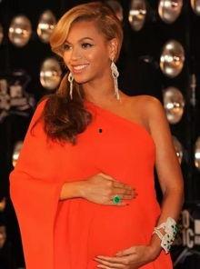 明星孕妈妈,孕味十足！明星孕妈妈们的甜蜜孕期生活